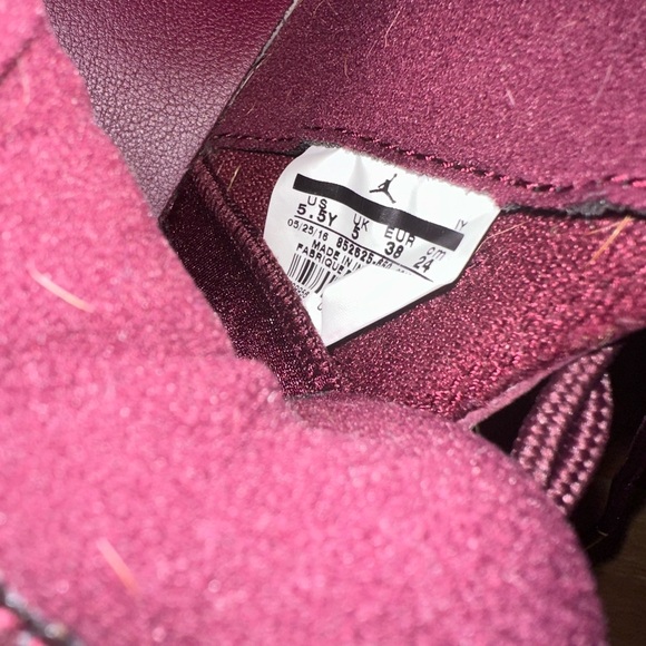 Jordan 11s Retro Heiress Night Maroon - Picture 7 of 8